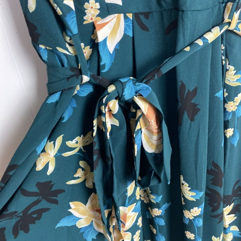 BNWT City Chic Size XL 22 Green Floral Bodysuit Pockets - Picture 5 of 13